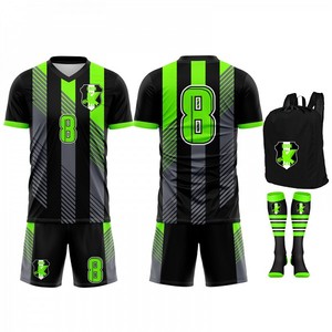 Tenues de football pour adultes, ensembles de vêtements de sport, nouvelle conception personnalisée de haute qualité, fournisseur d'usine au Pakistan, 2026 - Product Image 1