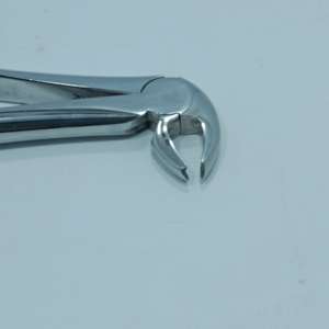 Fórceps de Extracción Dental Manual, Instrumento Alemán para Molares Inferiores, Acero Inoxidable de Alta Resistencia, Equipo Nuevo de SurgiRight - Product Image 5