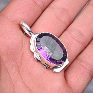 Colgante de Topacio Místico, Plata de Ley 925, Colgante de Piedra Preciosa Hecho a Mano, Collar de Joyería, Regalo para Ella, Joyería de Topacio Místico - Product Image 2