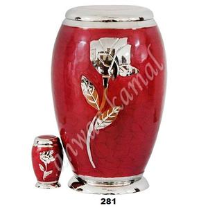 Urna para adultos de color rojo rubí hecha a mano de la mejor calidad con Rosa plateada para cenizas humanas - Product Image 1