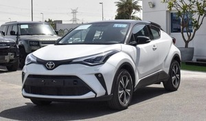 2022 d'occasion Toyotas C H R Toyotas C H R Suffix Z 2 1.2L essence AWD Aut Ventes saisonnières Voitures d'occasion haut de gamme - Product Image 6