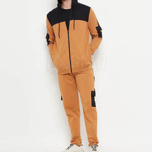 Conjunto de chándal informal para hombre con tacto suave y ajuste cómodo diseñado para el uso diario y looks callejeros - Product Image 4