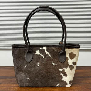 Nuevos Bolsos de Mano de Cuero Vacuno de Alta Calidad Personalizados para Mujer 2025, Bolsos de Mano de Cuero Vacuno para Mujer a la Venta al Por Mayor a Bajo Precio - Product Image 4