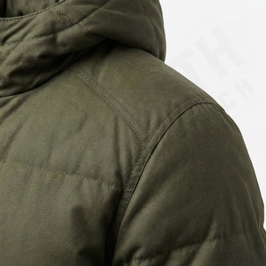 Parka formel en coton à capuche brillant en gros pour hommes, couleur personnalisée, logo personnalisé, manteaux d'hiver matelassés, thermiques, pour la neige - Product Image 5
