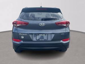 Voiture d'occasion fiable Hyundai Tucson SE 4 portes SUV AWD (2.0L 4 cylindres 6A) 2017 - Product Image 2