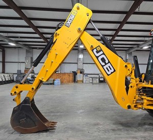 Retroexcavadora de ruedas JCB 3CX 4cx 2,5 T con capacidad de carga nominal retroexcavadoras con capacidad de cubo de 1m3 - Product Image 5