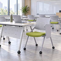 Chaise de formation pliable professionnelle avec assise en mousse moulée, tablette d'écriture et roulettes pour centre de formation et de conférence