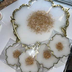 Juego de Bandejas de Servicio de Resina Artesanal Moderna con Posavasos, Bandeja Decorativa Premium para Alimentos y Bebidas para el Hogar - Product Image 1