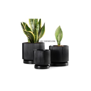 Premium Quality Metal <b>Planter</b> New Style Perfect Indoor Plants Home and Garden Decor Usage <b>Planters</b> For Office Desk Decoration - Product Image 1