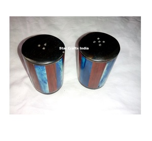 Juego de Salero y Pimentero de Cuerno Real, Accesorios de Cocina, Frascos de Especias de Cuerno con Soporte para el Hogar, Hecho en India - Product Image 2