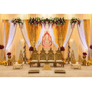 Chaises Mandap les plus tendances pour mariage mariage indien Meubles Mandap Thème Bollywood Ensemble de chaises Mandap pour mariage - Product Image 1