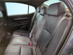 Toyota Camry XSE V4 2.5L FWD 2025 Usado en Buen Estado - Product Image 6