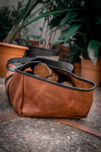 Portador de leña de cuero resistente Bolsa de transporte de madera resistente de 20kg Propósito especial para chimenea - Product Image 5