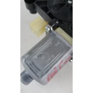 Moteur électrique de lève-vitre avant gauche AUDI A3 RS3 Série (8Y) (19>) 5Q0959802B DNW - Product Image 4