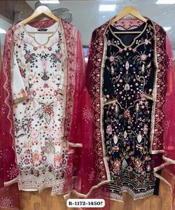 ชุดเดรสลำลองผ้าจอร์เจียปักลายประดับด้วยพลอยเทียมปักเลื่อมเพชรแขนยาวผ้าไหมเย็บด้านล่าง dupatta มี2ชิ้น - Product Image 3