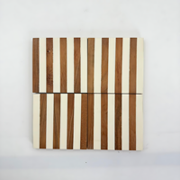 Ensemble de 4 sous-verres en bois d'acacia de haute qualité au design moderne, sous-verres en époxy pour tasses à thé et à café, avec support de table pour la maison