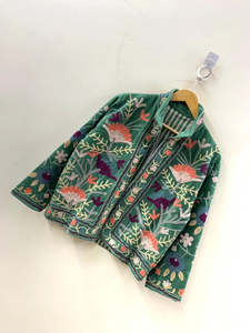 Chaqueta corta de invierno con patrón Floral Suzani Vintage de terciopelo hecha a mano, abrigo de bombardero bohemio transpirable, Chaqueta de punto calentada para invierno - Product Image 4