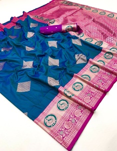 Hermoso diseñador Banarasi Sari de seda con blusa de seda Hermosos saris de seda suave para bodas y atuendo de fiesta. - Product Image 2