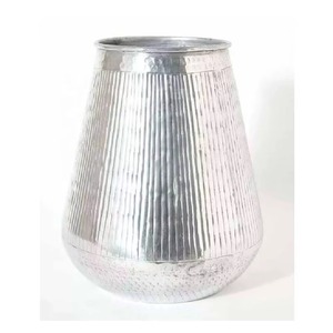 Florero de aluminio Vintage de lujo, maceta decorativa hecha a mano con estilo, perfecto para flores frescas, floración artificial y estilo doméstico - Product Image 5