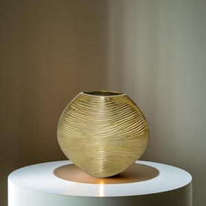 Florero de aluminio de diseño moderno de lujo - Product Image 4