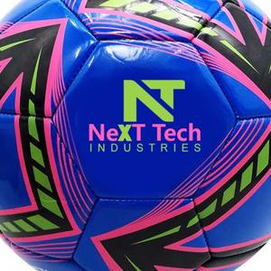Ballon d'entraînement de football en matériau PU à des fins d'entraînement avec conception personnalisée et logo personnalisé par Next Tech Industries - Product Image 3