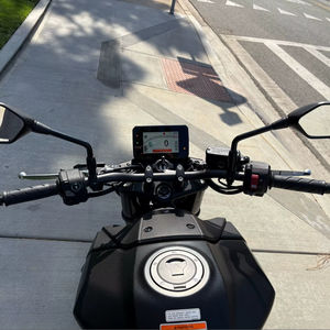 มอเตอร์ไซค์รุ่นใหม่ยอดนิยม CB750 Hornet ปี 2025 มีจำหน่ายแล้วและพร้อมส่งออก - Product Image 1