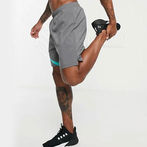 กางเกงขาสั้นสำหรับวิ่งของผู้ชายกางเกงขาสั้นสำหรับวิ่งสำหรับผู้ชายสไตล์สตรีทแวร์ผลิตตามสั่ง - Product Image 2