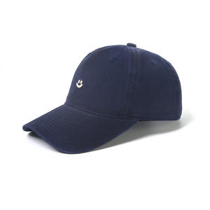 Venta al por mayor gorra de lengua de pato personalizable para el bordado de cara sonriente modelos simples de color sólido correa de hebilla de metal ajustable <span class=keywords><strong>Commo</strong></span> - Product Image 3