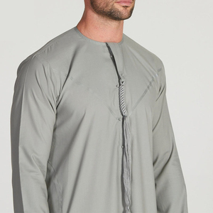 Thobes, vêtements musulmans brodés, Jubba, vêtements pour hommes, Thobe, vêtements islamiques, mode arabe saoudienne, vêtements islamiques, frange sur la poitrine personnalisée - Product Image 5