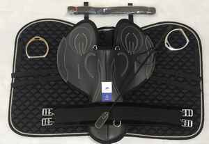 Silla de Montar Sintética Resistente para Caballos, Juego Completo, Silla de Montar BLUHORSE para Entrenamiento y Competición - Product Image 3