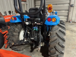 Tracteur agricole 4x4 LS XR4046 50 CV 2015 – Composants essentiels : pompe, moteur, boîte de vitesses, roulement – Haute productivité, transmission par engrenages - Product Image 4