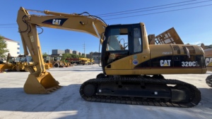 รถขุดไฮดรอลิกตีนตะขาบ CAT 320CL ขนาด 20 ตัน สภาพดี นำเข้าจากญี่ปุ่น มือสอง - Product Image 6