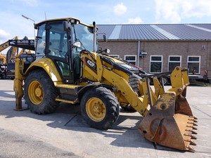 Prix de la chargeuse-pelleteuse JCB pour les industries agricoles et de la construction à Dubaï - Product Image 2