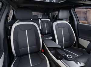 รถยนต์ SUV ปี 2024 รุ่น GT Line 4 ประตู ขับเคลื่อน 4 ล้อ ด้วยมอเตอร์คู่ เครื่องยนต์เทอร์โบ เกียร์อัตโนมัติ พวงมาลัยซ้าย พร้อมโหมดสปอร์ตทอร์คสูง และระบบชาร์จเร็ว - Product Image 4