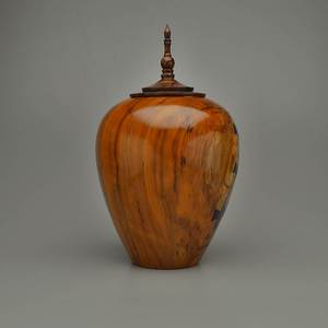 Urnas de mesa de madera de estilo europeo de lujo hechas a mano 100%, atractivos suministros de almacenamiento de cenizas de cremación para mascotas para el hogar - Product Image 2