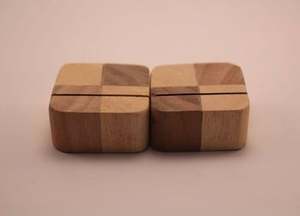 Soportes y soportes para tarjetas de madera bien acabados de alta calidad, suministros para oficinas de boda, estante de exhibición, accesorios de estilo de vida - Product Image 3