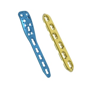 Neurochirurgie Implants maxillo-faciaux Dispositif Cmf Plaques de sol orbitales anatomiques et vis - Product Image 4