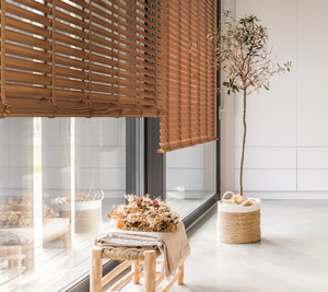 Installation de bricolage facile personnalisée en usine stores vénitiens à lattes de bois stores en faux bois Lourve et stores en bois pour fenêtres Persianas - Product Image 1