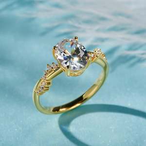 แหวนเงินสเตอร์ลิงทรงวงรีประดับเพชรโมอิสซาไนต์แบบเกลียว Jeulia - Product Image 6