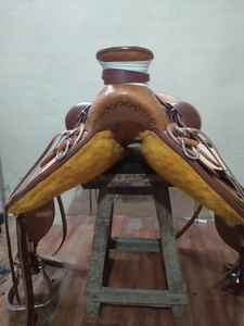 2024 meilleure vente selle de dressage en cuir américain en cuir véritable selle de cheval anglais occidental pour l'équitation - Product Image 3