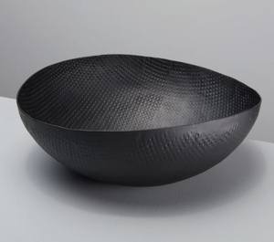 Bol à fruits au design unique martelé noir enduit de poudre bol à salade fantaisie de luxe moderne bol de service en métal vaisselle pièce maîtresse - Product Image 1