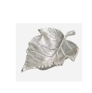 Bandejas de Servicio de Chocolate de Acero Inoxidable de Lujo con Diseño Elegante, Acabado Plateado Martillado y Asa de Hoja Dorada, Gran Venta - Product Image 3