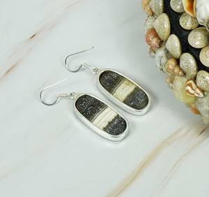 เครื่องประดับที่ปรับเป็นส่วนตัวพลอยอาเกตธรรมชาติเป็นแถบธรรมชาติตัดเป็นรูปวงรีตั้งเป็นขอบต่างหูตะขอเงินสเตอริ่ง925แข็งขายส่ง - Product Image 4