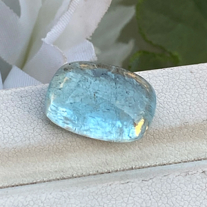 Cabochon en forme de coussin d'aigue-marine naturelle de couleur supérieure 11.46 carats pierre précieuse en vrac avec un bon lustre pour la fabrication de bijoux - Product Image 1