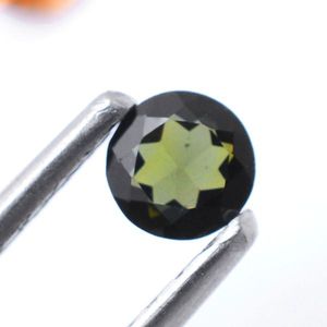 25 pièces de tourmaline naturelle multi-couleurs, taille ronde de 4 mm, épaisseur de 3 mm, pierre précieuse de 4,35 carats, lot Iroc Sales, pierre en vrac de haute qualité, facettée - Product Image 2