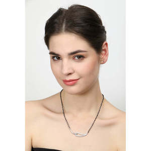 Mangalsutra de Plata Pura, Joyería Cultural Coleccionable, Regalo para Esposas - Product Image 5