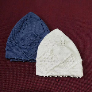 Sombrero de oración para hombres musulmanes de punto suave duradero de alta calidad Kufi Kopiah con multicolor y proporciona uso cómodo durante todo el día - Product Image 5