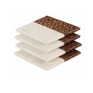 ชุดที่รองแก้วลายดอกไม้หินอ่อนและไม้รองแก้ว4ชิ้นสำหรับกาแฟเครื่องดื่มชาโต๊ะรับประทานอาหารที่ทันสมัยสำหรับตกแต่งบ้าน - Product Image 1