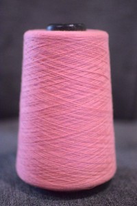 เส้นด้ายโพลีเอสเตอร์คุณภาพเยี่ยม ความเหนียวสูง ย้อมสี สำหรับถักนิตติ้ง เบอร์ 10/1-50/1 มีสินค้าจำนวนมากพร้อมส่ง - Product Image 4