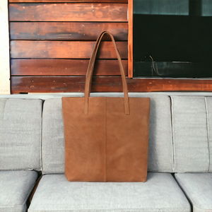 Meilleures ventes Sacs fourre-tout de luxe en cuir véritable pour femmes Sacs à main de créateur en cuir souple Vente en gros Bgas Fabriqués en Inde - Product Image 4